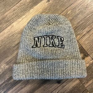 Vintage Nike Knit Wool beanie. 90’s Tag.